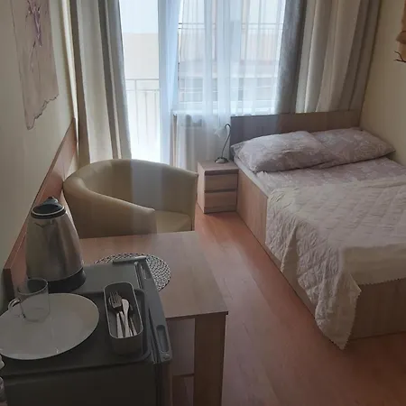 Maison d'hôtes Kacper Przy Plazy 3*